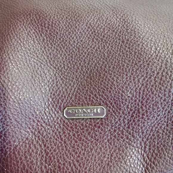 Coach Plum Purple Leather Shoulder Bag - Picture 3 of 14
